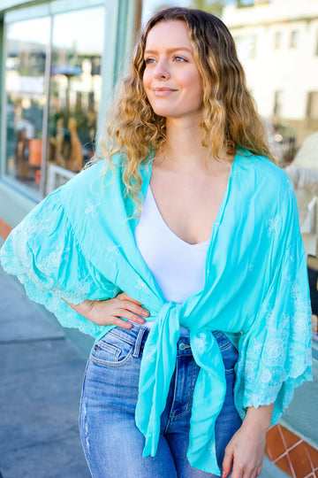 Mint White Boho Scallop Rayon Challis Woven Kimono