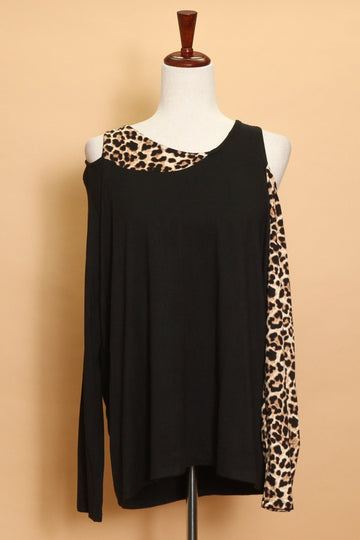 Plus Animal Exposed Shoulder Long Sleeve (4pc)