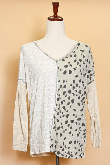 Animal Color Block Waffle Fabric Exposed Seam Top