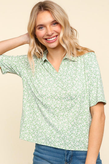 PLUS SAGE COLLARED NOTCH NECK FLORAL PRINT KNIT TOP