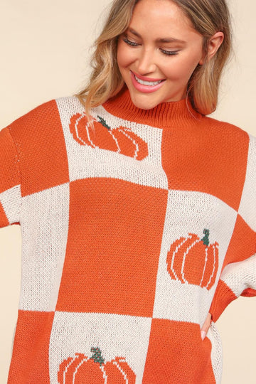 PLUS CHECKER PUMPKIN OVERSIZED SWEATER KNIT TOP