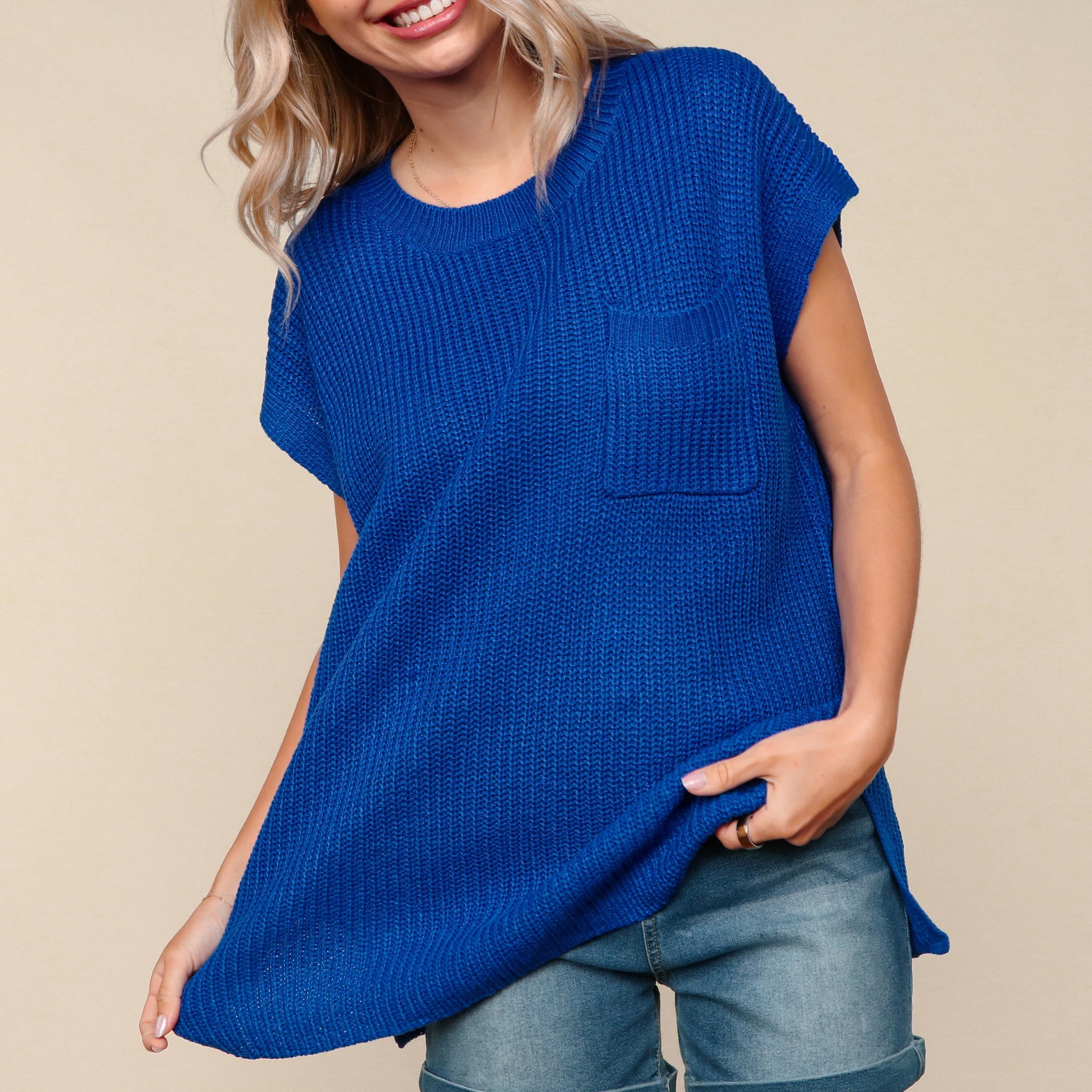 BLUE LOOSE FIT SOLID SWEATER KNIT TOP WITH POCKET