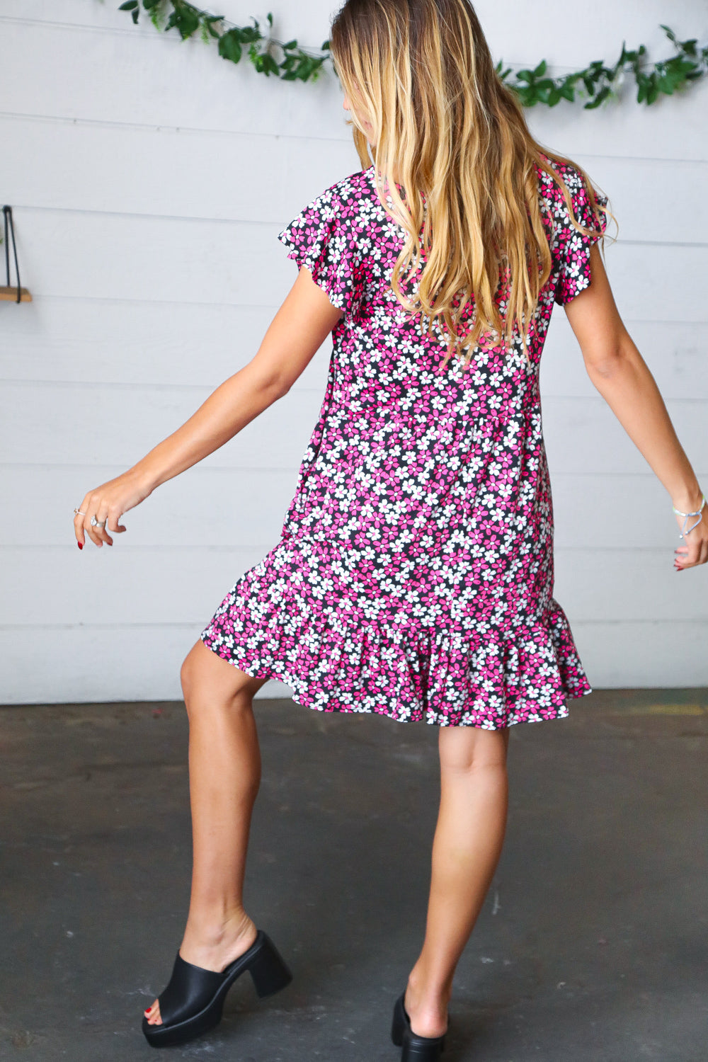 Black Multicolor Floral Babydoll Flutter Sleeve Midi Dress (Open Pack)