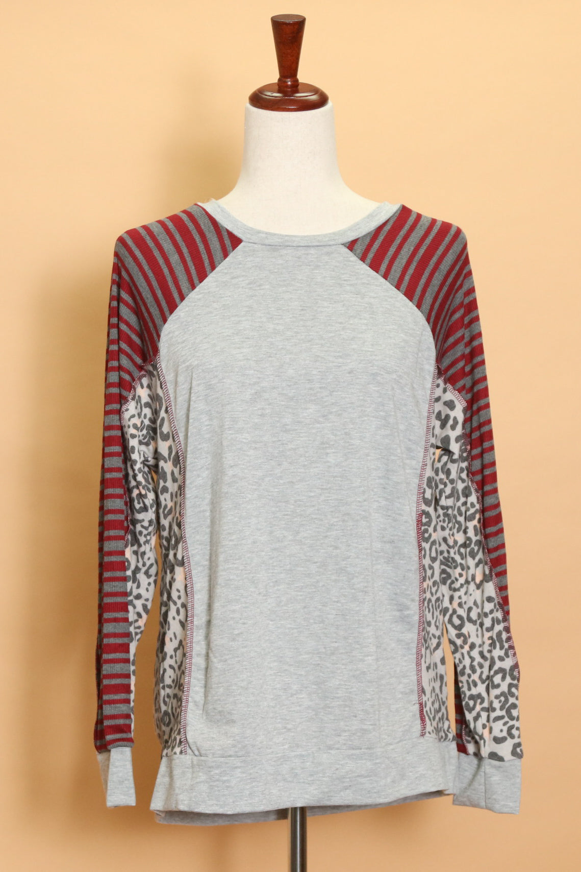Red Stripe Sleeve Animal Top (4pc)