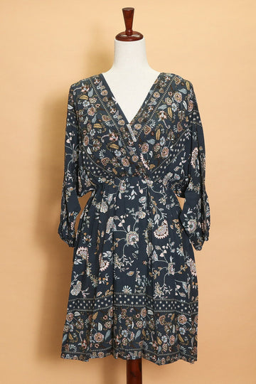 Plus Paisley Surplice Dress (4pc)