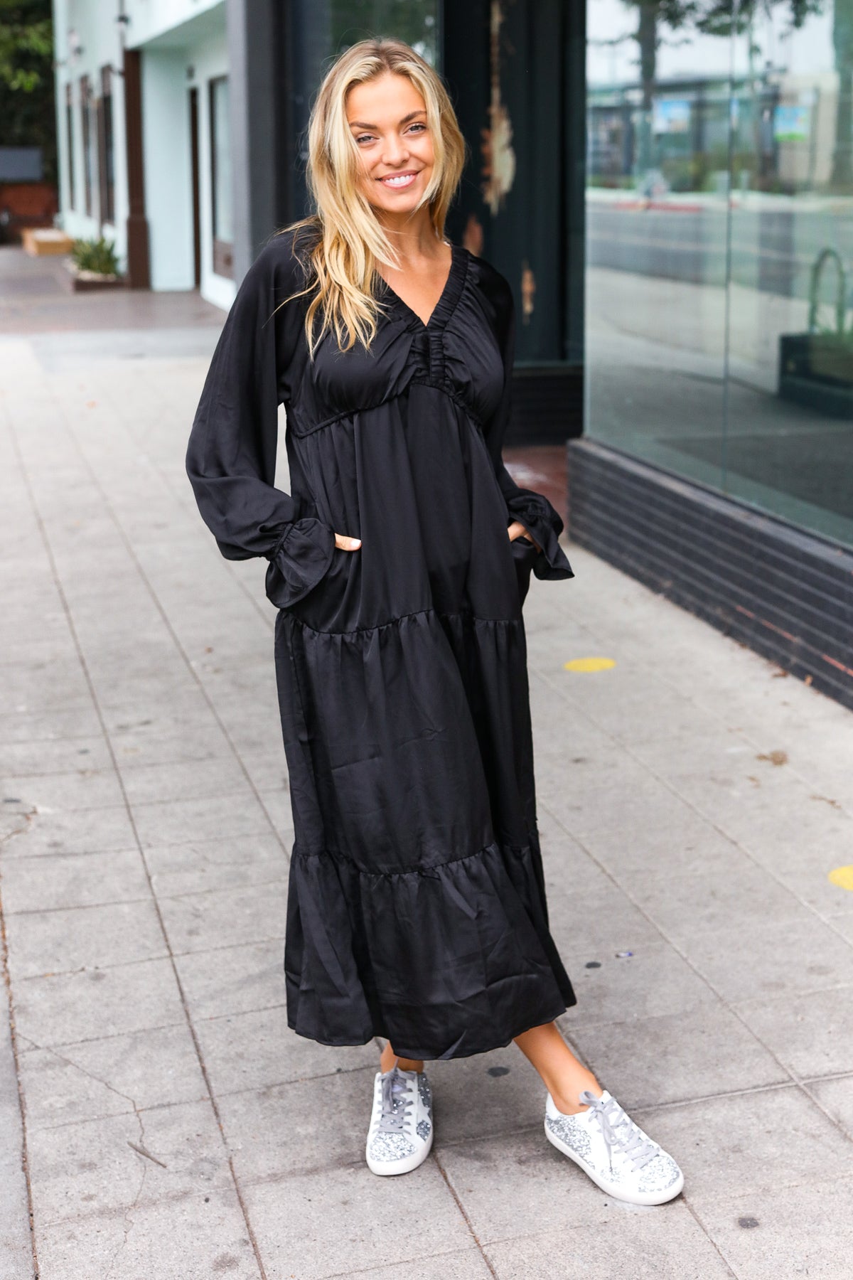 Elegant Black Elastic V Neck Tiered Satin Maxi Dress (Open Pack)