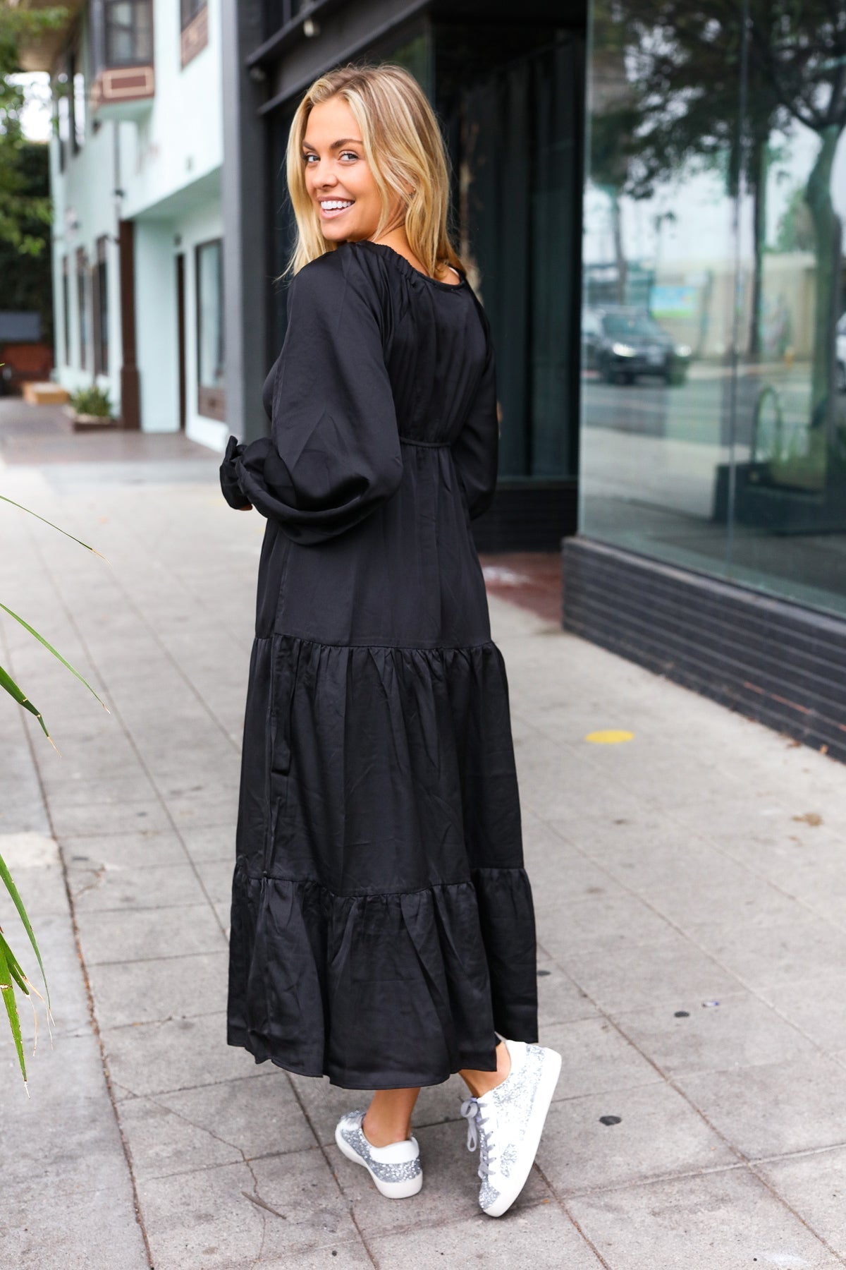 Elegant Black Elastic V Neck Tiered Satin Maxi Dress (Open Pack)