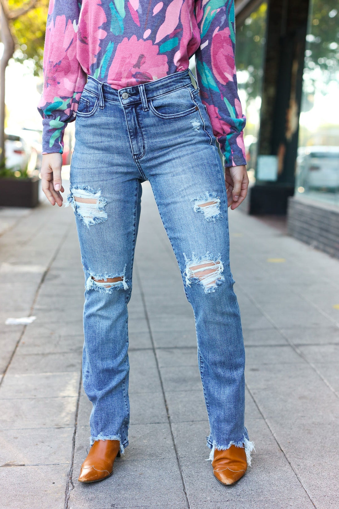 Judy Blue Medium Wash Mid Rise Distressed Straight Leg Jeans (Open Pack)