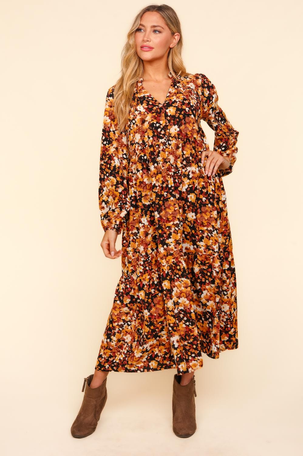 Plus Babydoll Floral Maxi Dress with Side Pockets