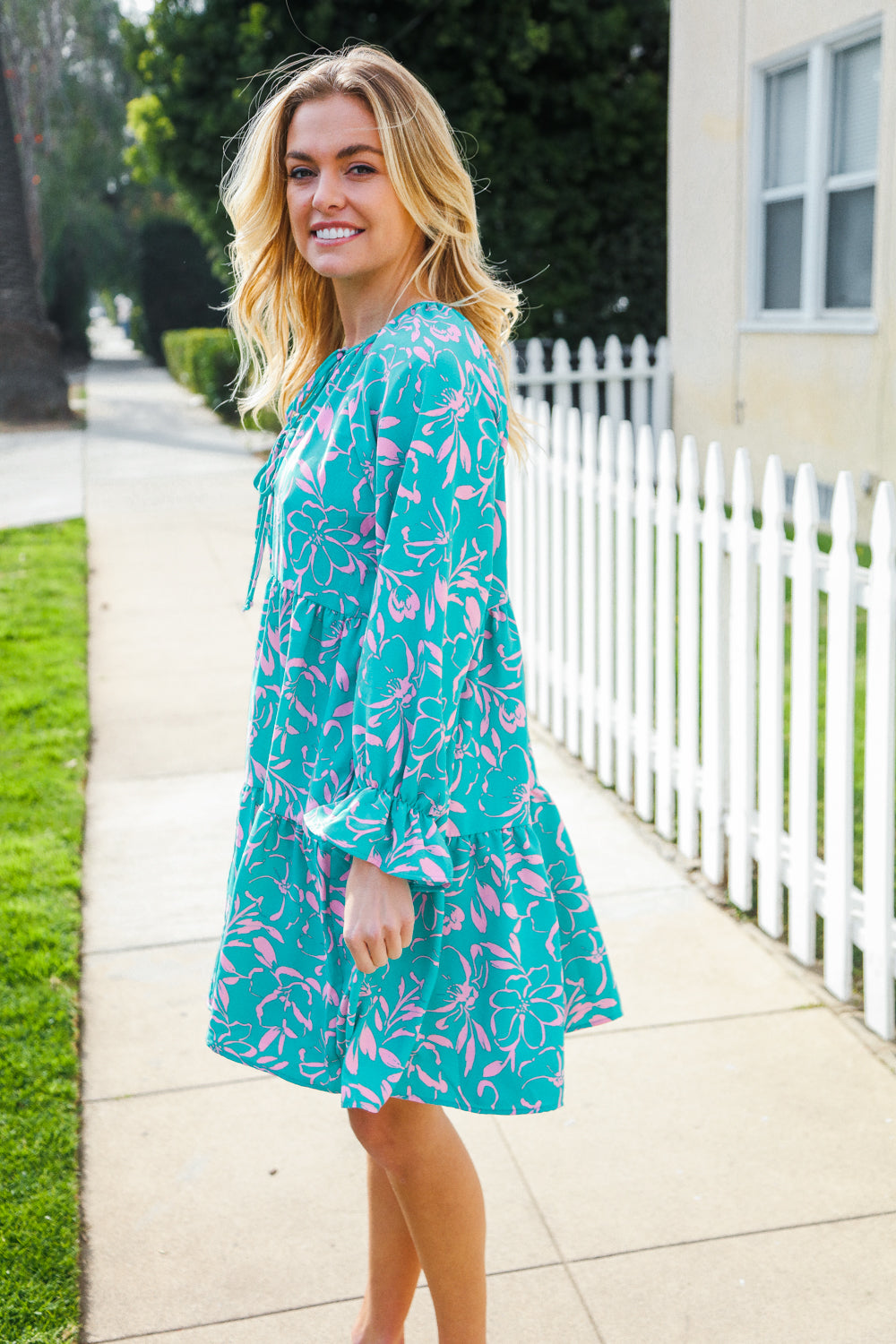 Boho Romance Mint Floral Print Front Ribbon Bow Tiered Dress (Open Pack)