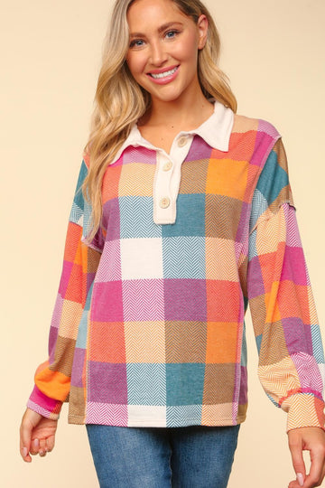 Collared Placket Washed Plaid Knit Top