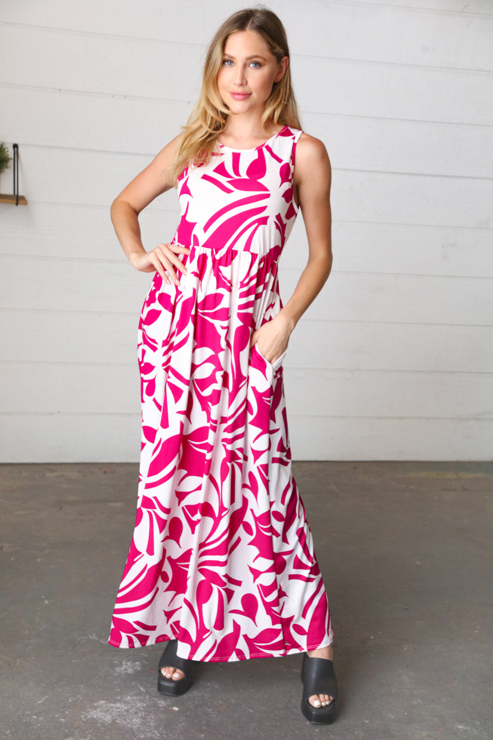 Magenta & White Floral Fit and Flare Sleeveless Maxi Dress (Open Pack)
