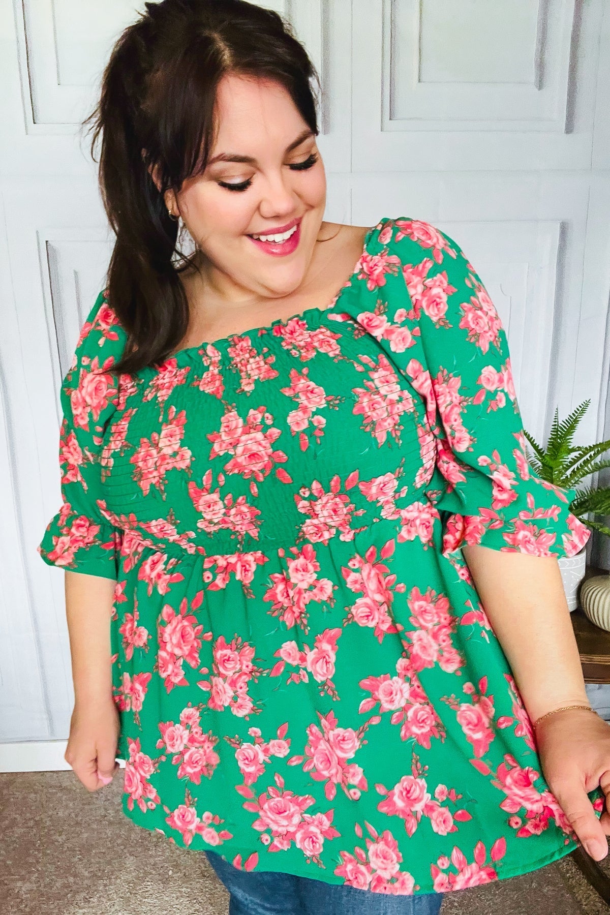 Sumptuous In Smocked Green & Coral Flower Print Babydoll Top (Open Pack)
