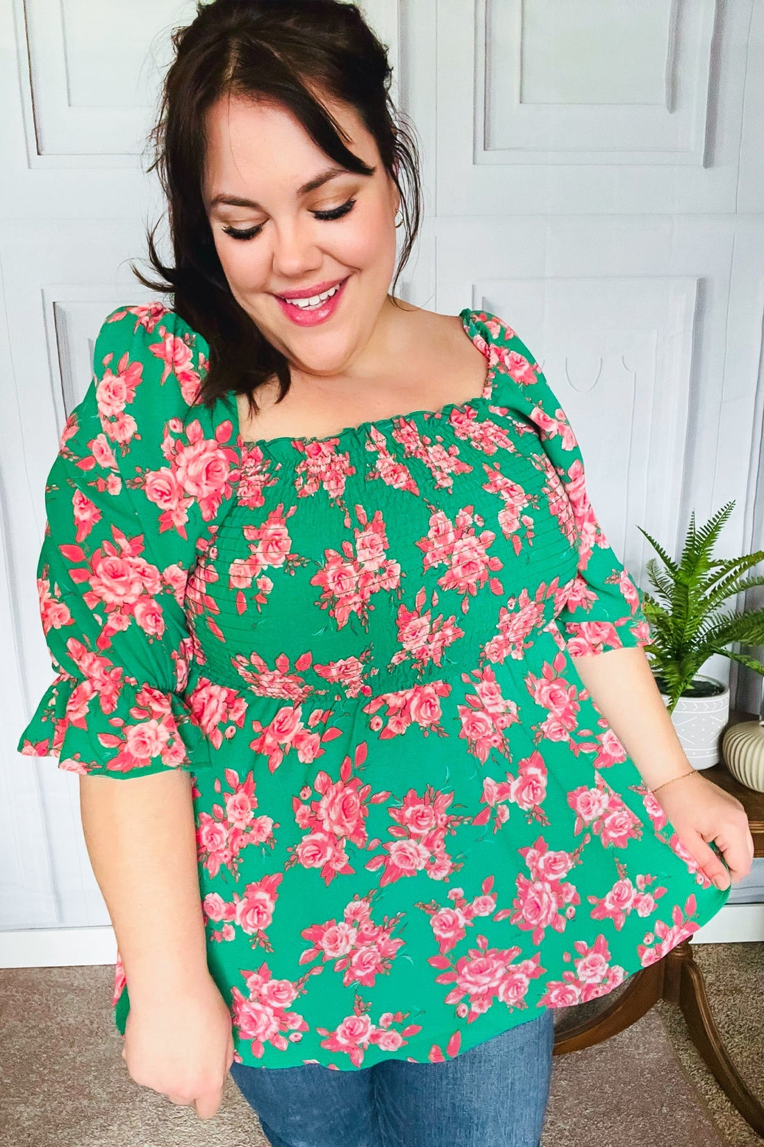 Sumptuous In Smocked Green & Coral Flower Print Babydoll Top (Open Pack)