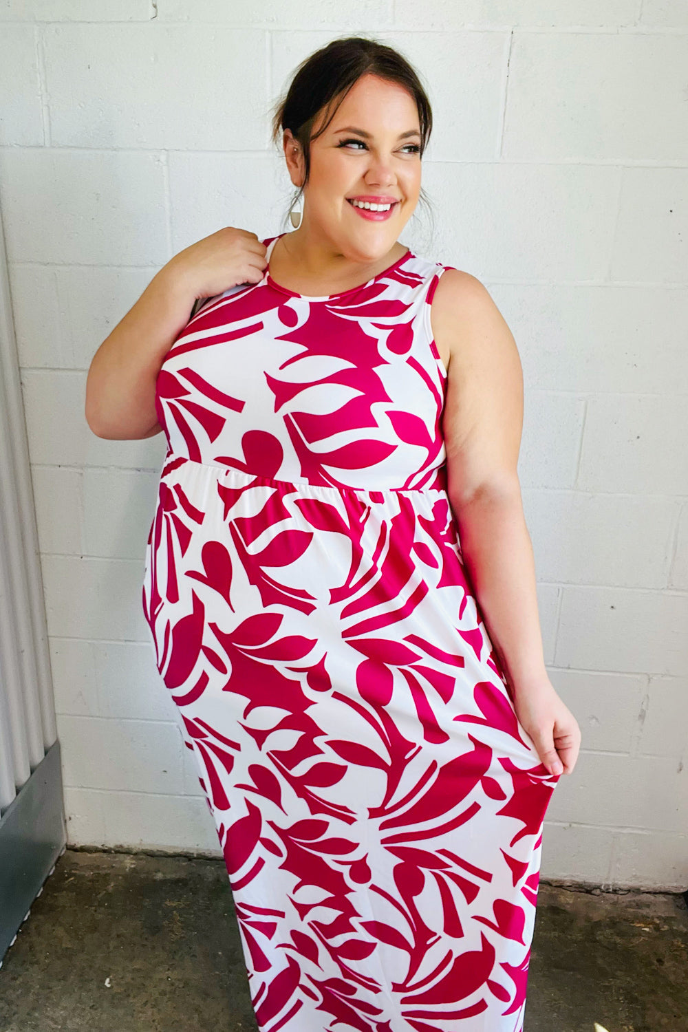 Magenta & White Floral Fit and Flare Sleeveless Maxi Dress (Open Pack)
