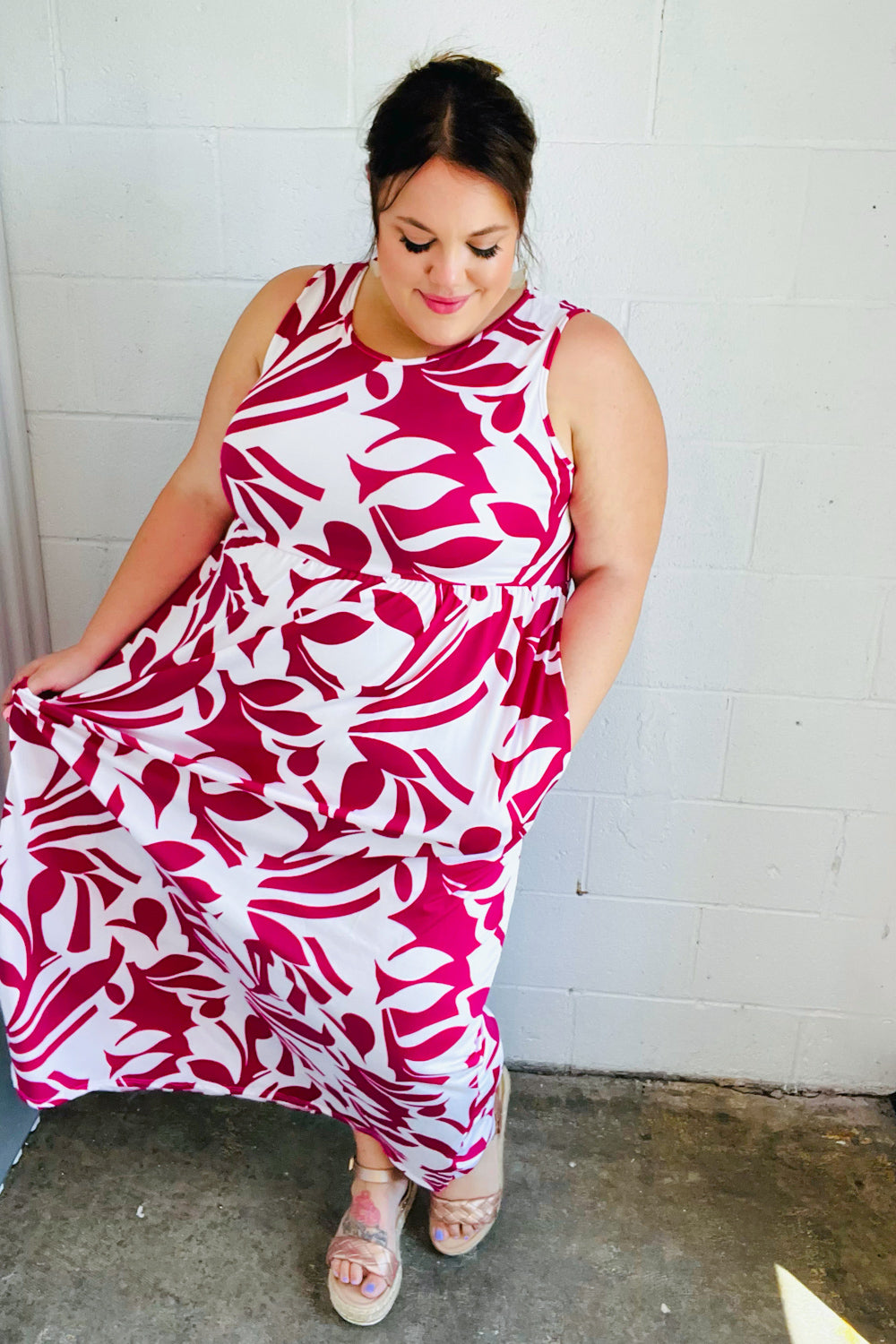 Magenta & White Floral Fit and Flare Sleeveless Maxi Dress (Open Pack)